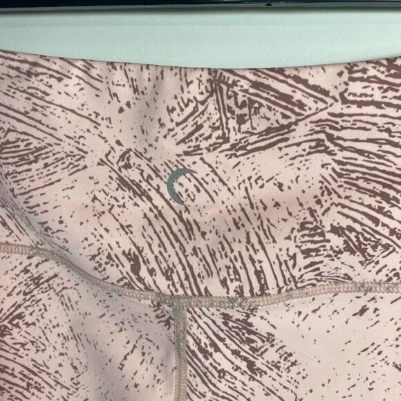 Zyia Active Pink Pattern Leggings - Picture 4 of 5